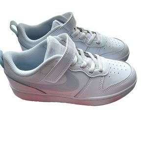 Nike Court Borough Low 2 Big Kids Size 2 White Aura White NWT New In Box